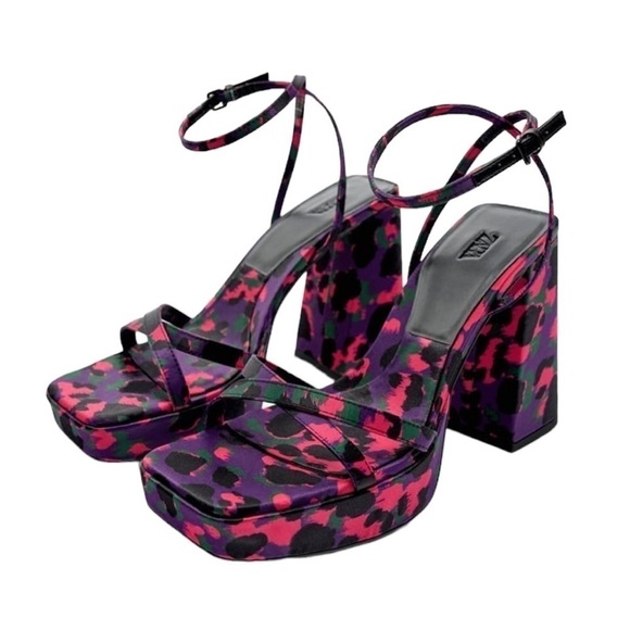 Zara Printed Platform Sandal. Pink Purple Black Size 38 / 7.5 #869 NWOT - Picture 1 of 11